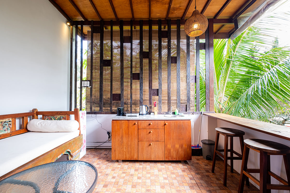 4-family-kitchen