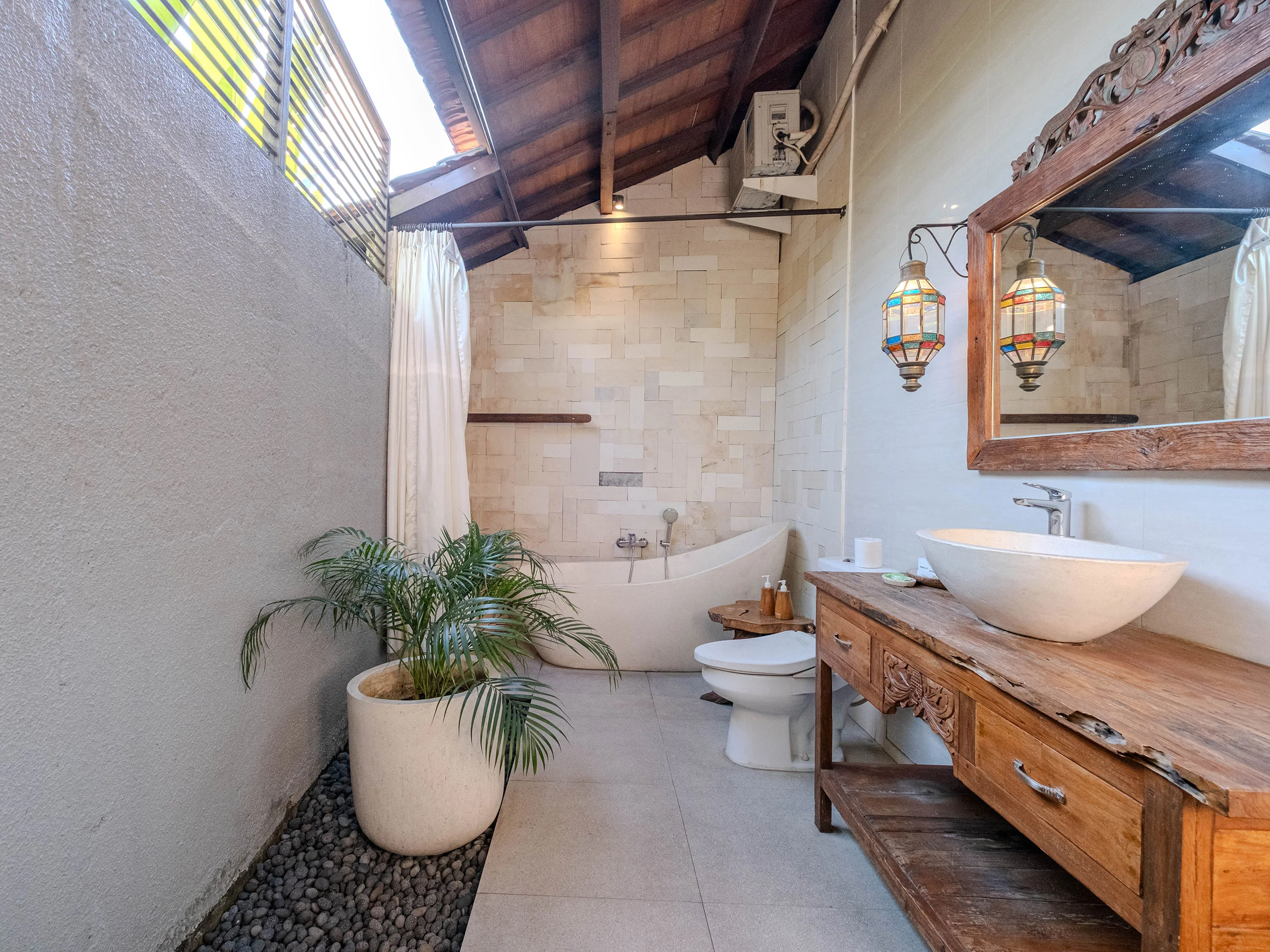 4-kakul-rama-bathroom-15062026