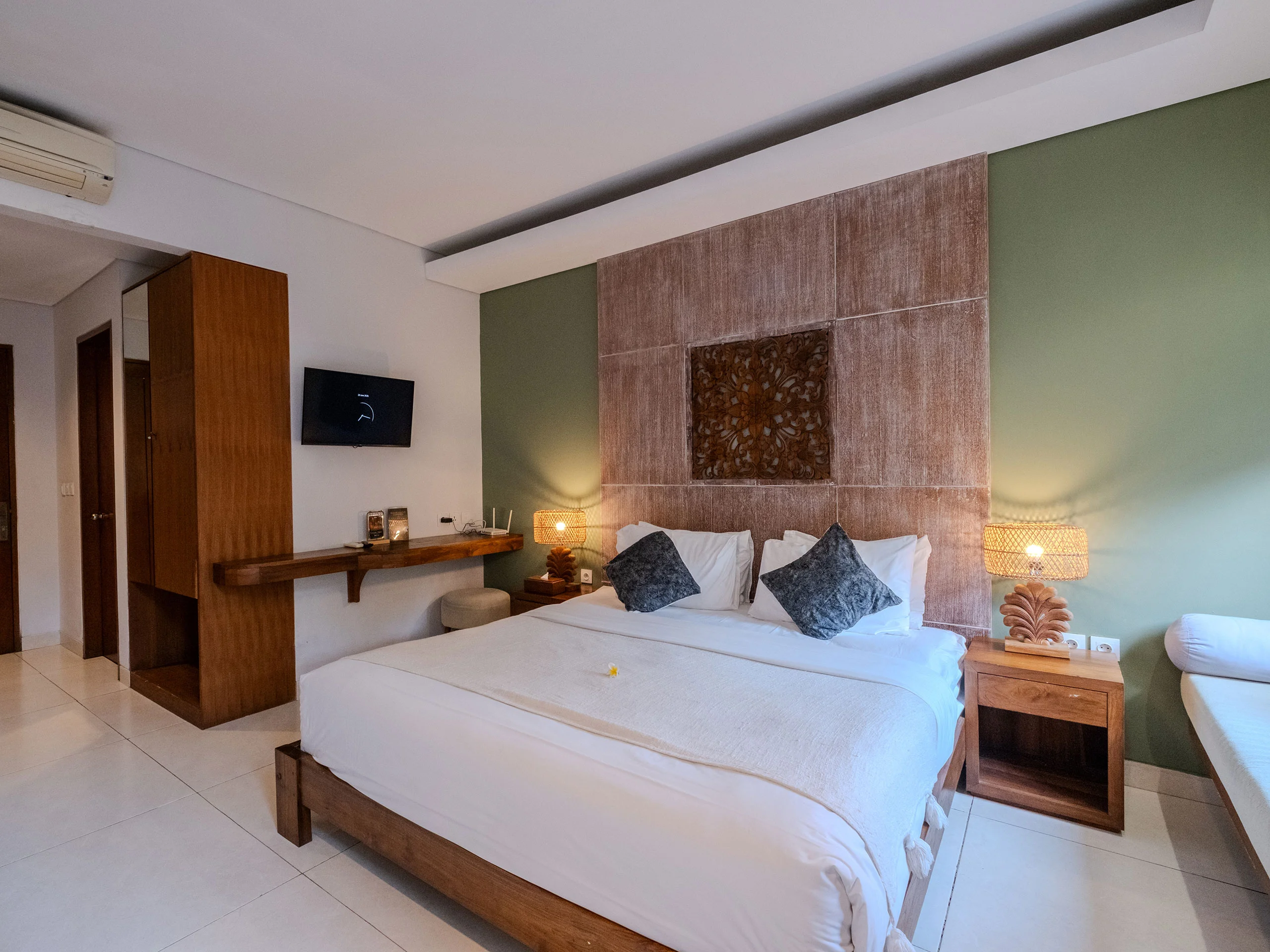 3-kakul-suite-bedroom-03072026