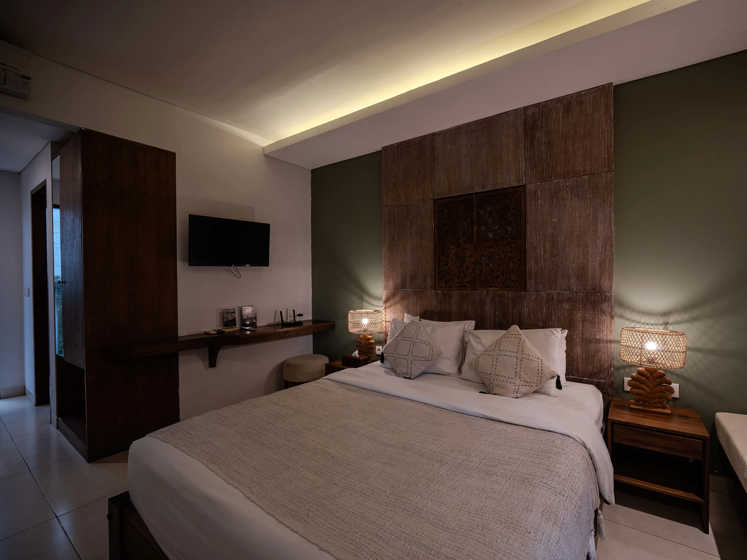 3-kakul-superior-bedroom-03072026