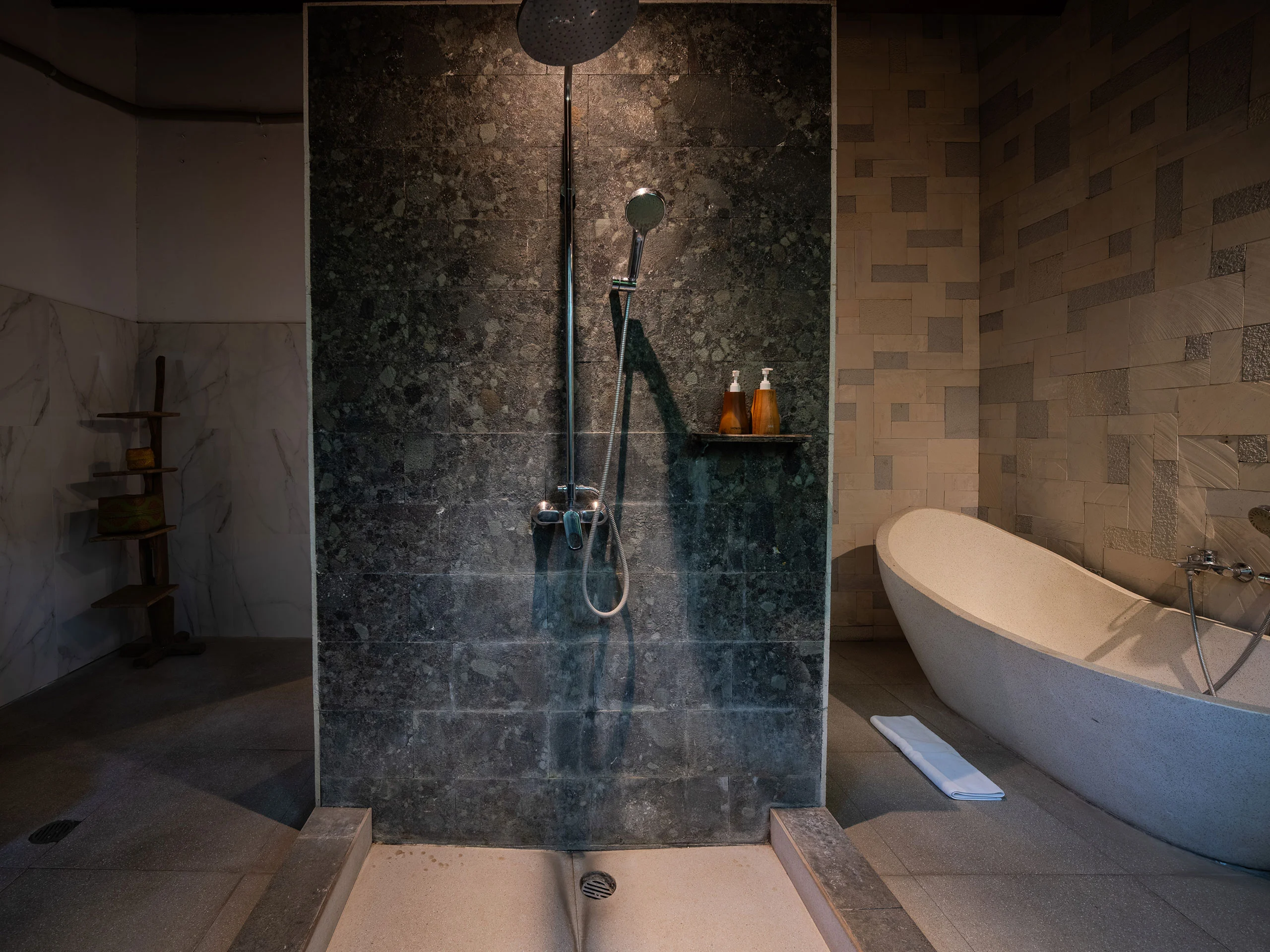 4-kakul-shinta-bathroom-03072026